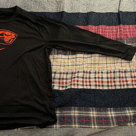 Nwot Oregon state black long sleeve Nike - Picture 3 of 4